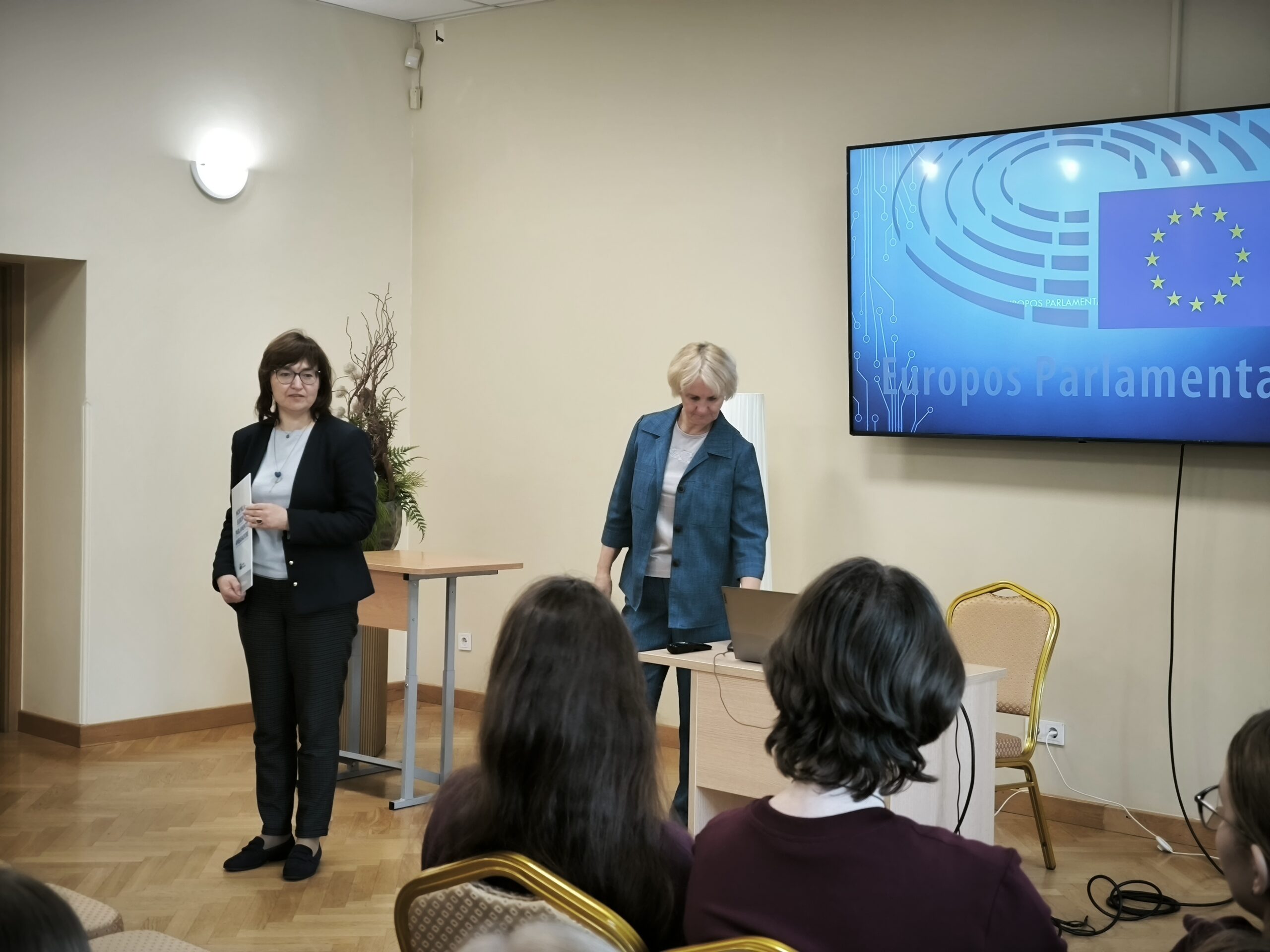 🇪🇺 GIMNAZISTAI, AR ESATE PASIRUOŠĘ NAUJIEMS IŠŠŪKIAMS IR KELIONĖMS PO EUROPĄ? 🇪🇺
